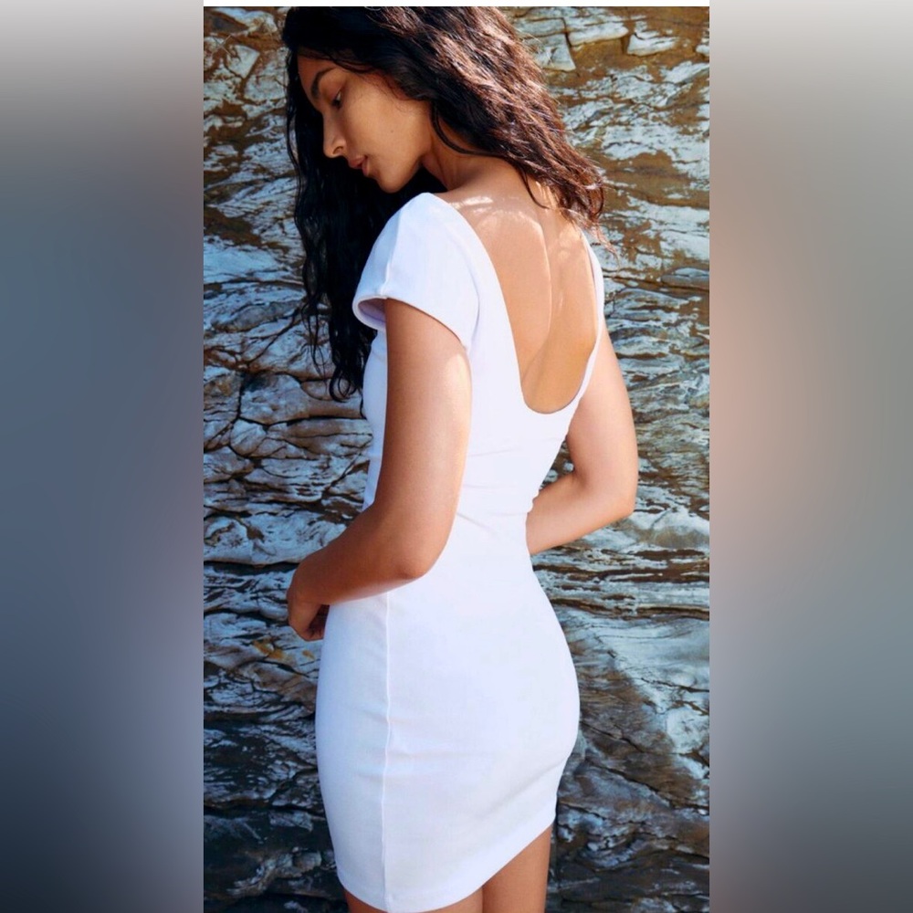 ZARA - NWTs Open Back Form Fitting Short White Dress - XS